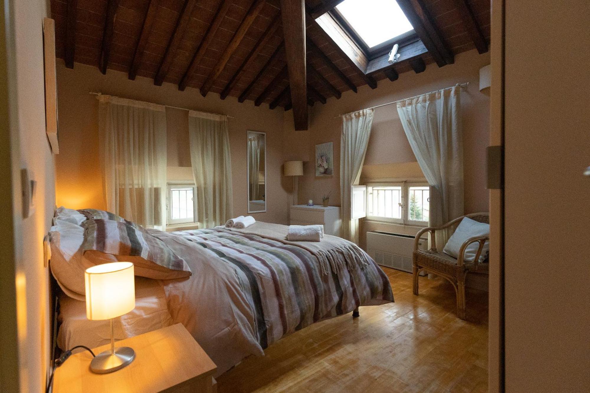50Mt Dalle Mura+Parcheggio*Appartamento Tipico* Lucques Extérieur photo